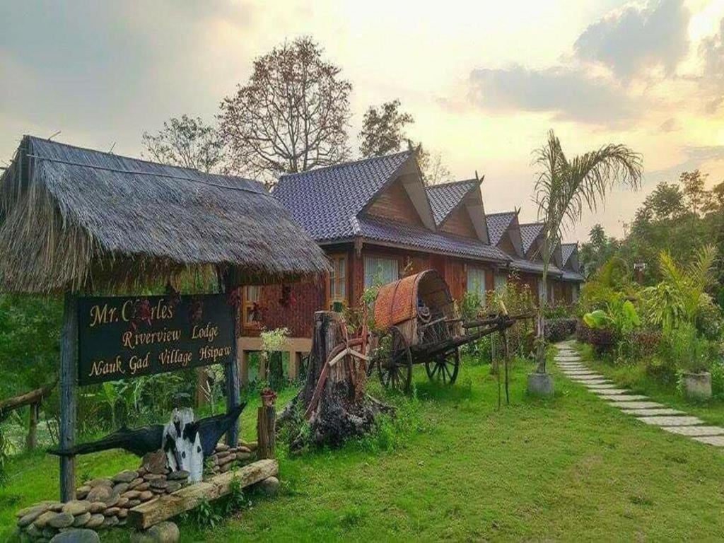 Mr Charles River View Lodge Hsipaw Exterior photo